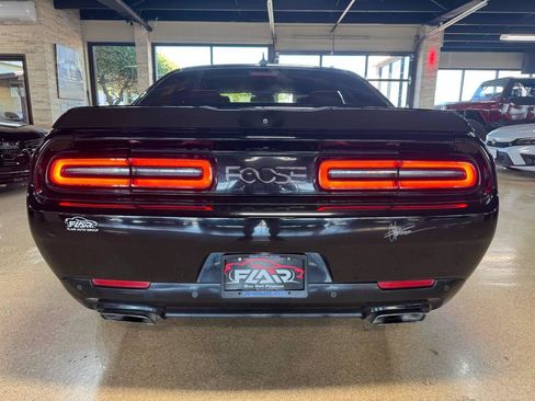 Used 2016 Dodge Challenger R/T Plus RWD image 6