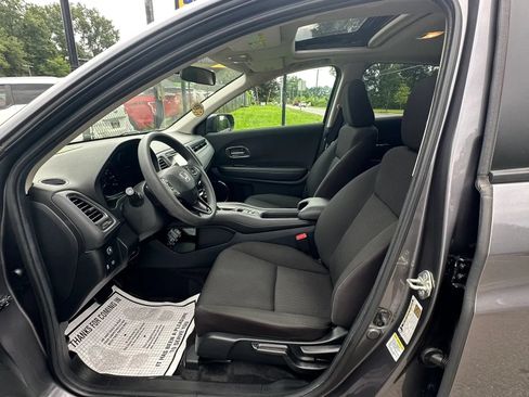 Used 2016 Honda HR-V EX image 19