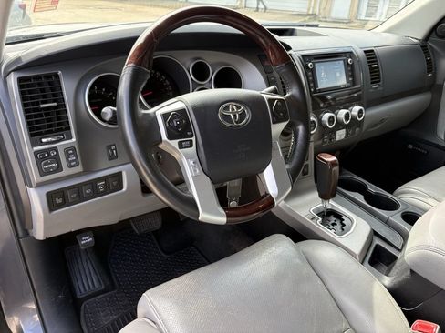 Used 2014 Toyota Sequoia Platinum AWD/4WD image 14