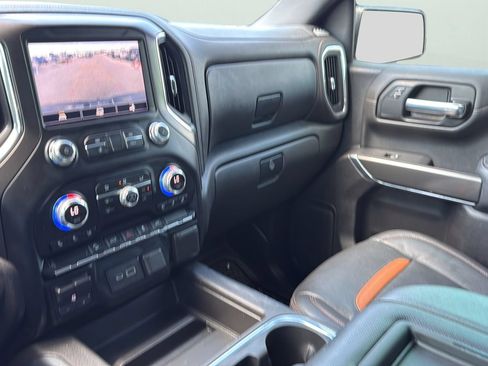 Used 2021 GMC Sierra 1500 AT4 AWD/4WD image 16