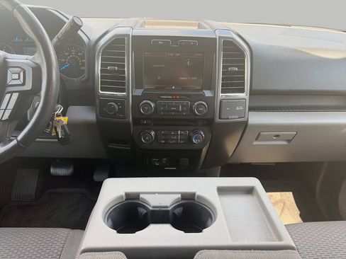 Used 2015 Ford F150 XLT w/ Equipment Group 302A Luxury RWD image 11