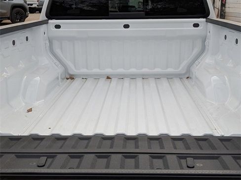 New 2026 GMC Canyon Elevation w/ Convenience Package image 6