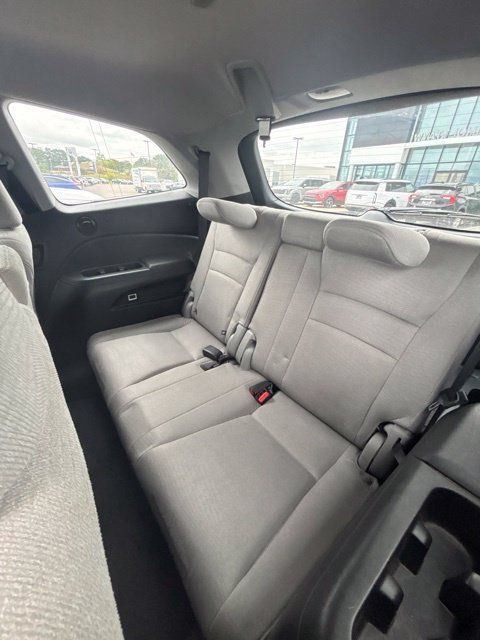 Used 2018 Honda Pilot EX image 10
