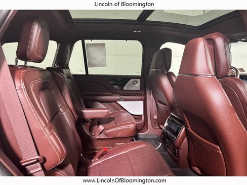Certified 2023 Lincoln Aviator Black Label w/ Dynamic Handling Package AWD/4WD image 17