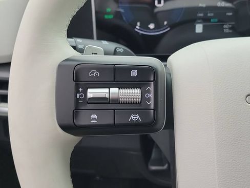 New 2026 Hyundai Santa Fe SE FWD image 8