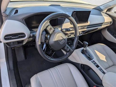 Used 2025 Honda HR-V EX-L image 12