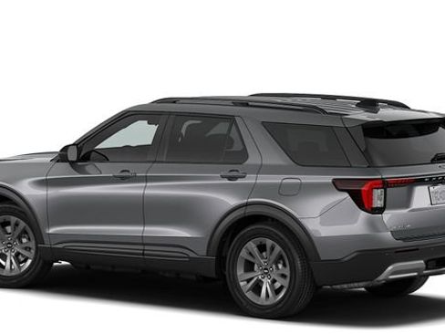 New 2026 Ford Explorer Active w/ Active Comfort Package AWD/4WD image 2