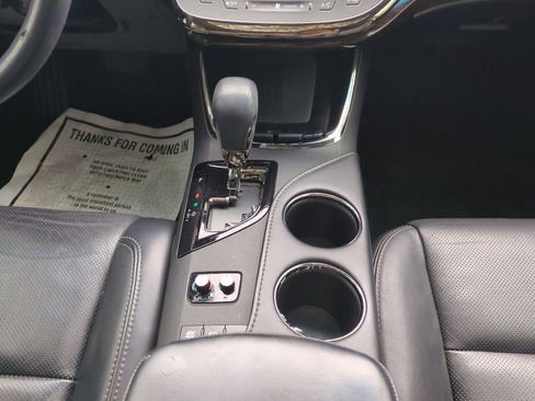Used 2015 Toyota Avalon Limited image 18