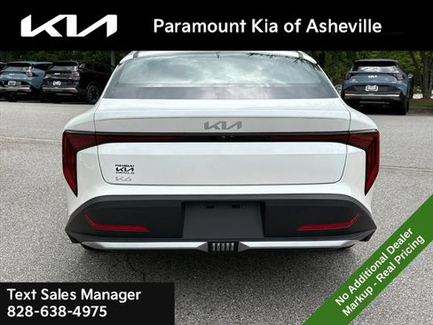 New 2026 Kia K4 FWD image 5