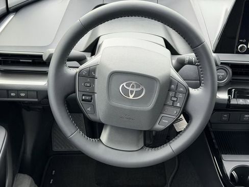 New 2026 Toyota Prius LE image 11