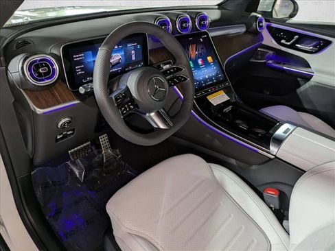 New 2026 Mercedes-Benz GLC 300 image 3