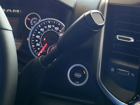 New 2025 RAM 2500 Lone Star image 22