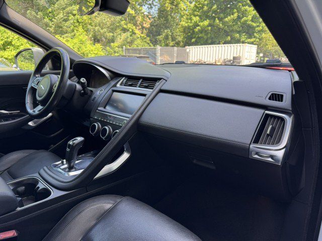 Used 2018 Jaguar E-PACE SE AWD/4WD image 34