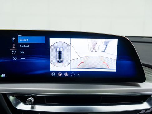 New 2026 Cadillac Lyriq Sport image 27