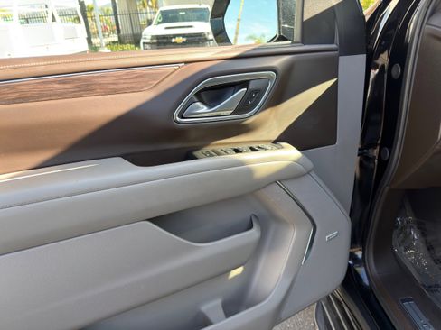 Used 2024 Chevrolet Tahoe LT image 25