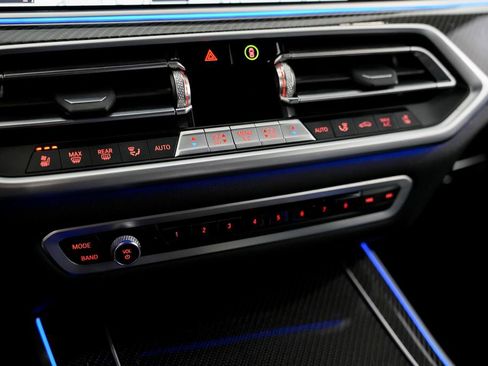 Used 2022 BMW X5 M50i w/ Executive Package image 22