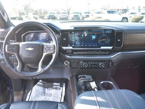 Used 2023 Chevrolet Silverado 1500 High Country w/ High Country Premium Package image 18