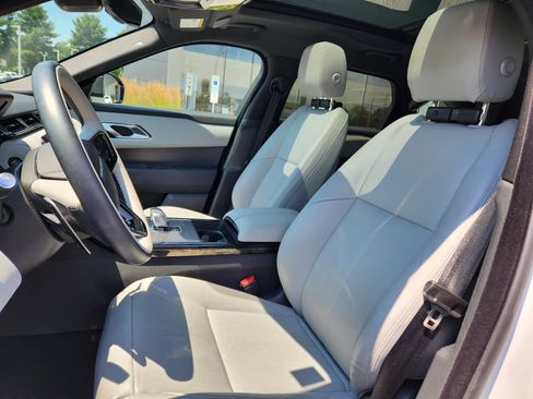 Certified 2026 Land Rover Range Rover Velar S AWD/4WD image 10