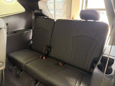 Certified 2023 Buick Enclave Avenir w/ Trailering Package, 5000 lbs. image 8