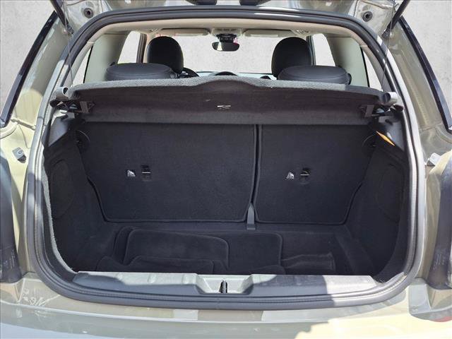 Used 2019 MINI Cooper S w/ Signature Upholstery Package FWD image 6
