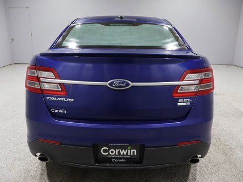 Used 2013 Ford Taurus SEL image 3