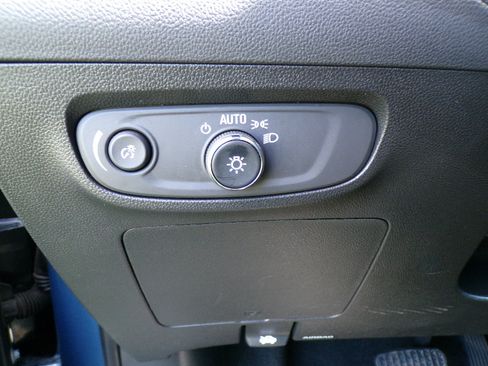 Used 2024 Buick Encore GX Sport Touring AWD/4WD image 16