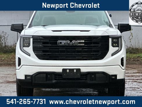 New 2026 GMC Sierra 1500 Elevation w/ LPO, Elevation Black Package image 10