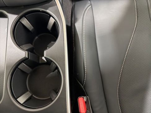 Certified 2025 Acura RDX w/ Technology Package image 41