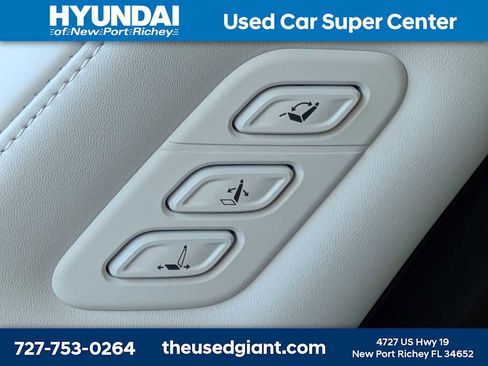 Used 2026 Hyundai Palisade Calligraphy AWD/4WD image 22