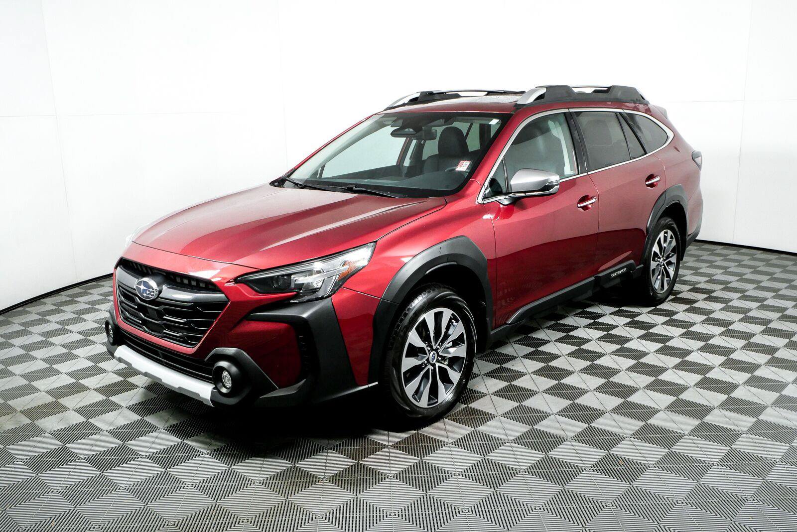 Used 2024 Subaru Outback Touring AWD/4WD image 24