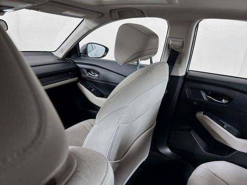 Certified 2025 Honda Accord SE image 23