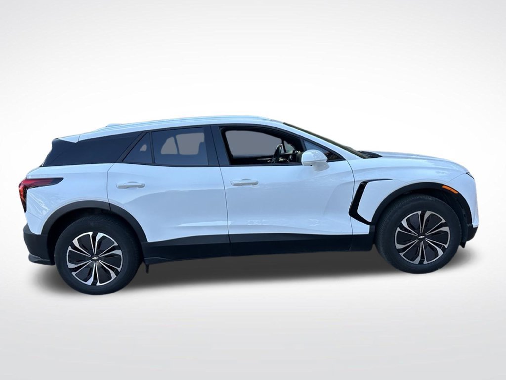 Used 2024 Chevrolet Blazer EV LT AWD/4WD image 5