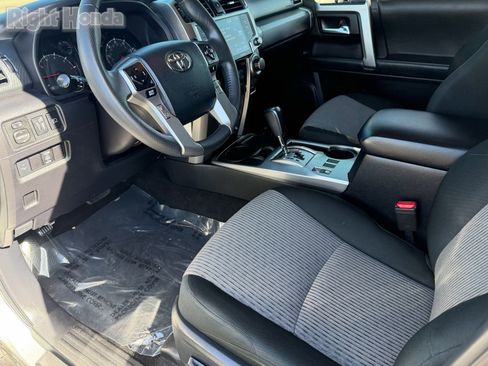 Used 2020 Toyota 4Runner SR5 RWD image 20