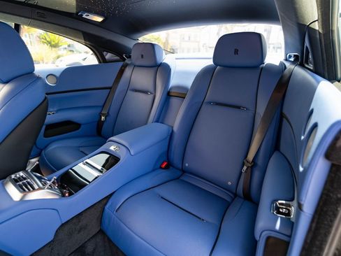 Used 2020 Rolls-Royce Wraith RWD image 25