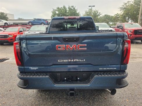 New 2025 GMC Sierra 2500 Denali w/ Denali Reserve Package image 13