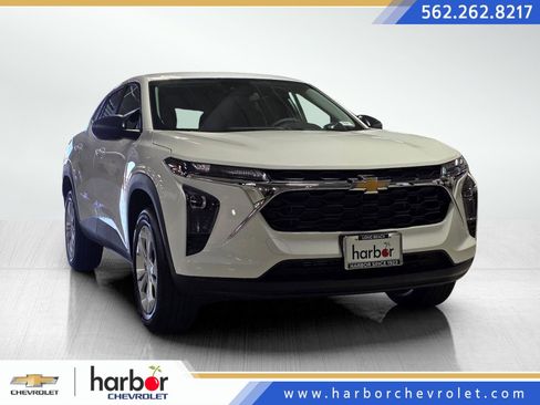 New 2026 Chevrolet Trax LS image 1