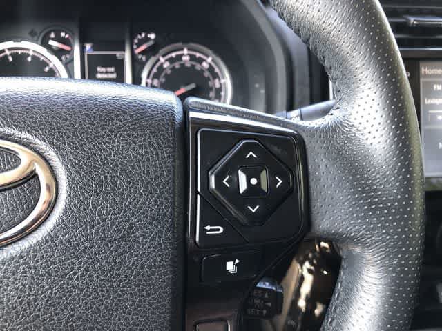 Used 2020 Toyota 4Runner TRD Off-Road Premium w/ Moonroof Package AWD/4WD image 22