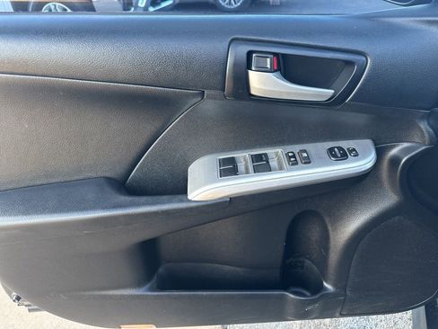Used 2013 Toyota Camry SE image 17