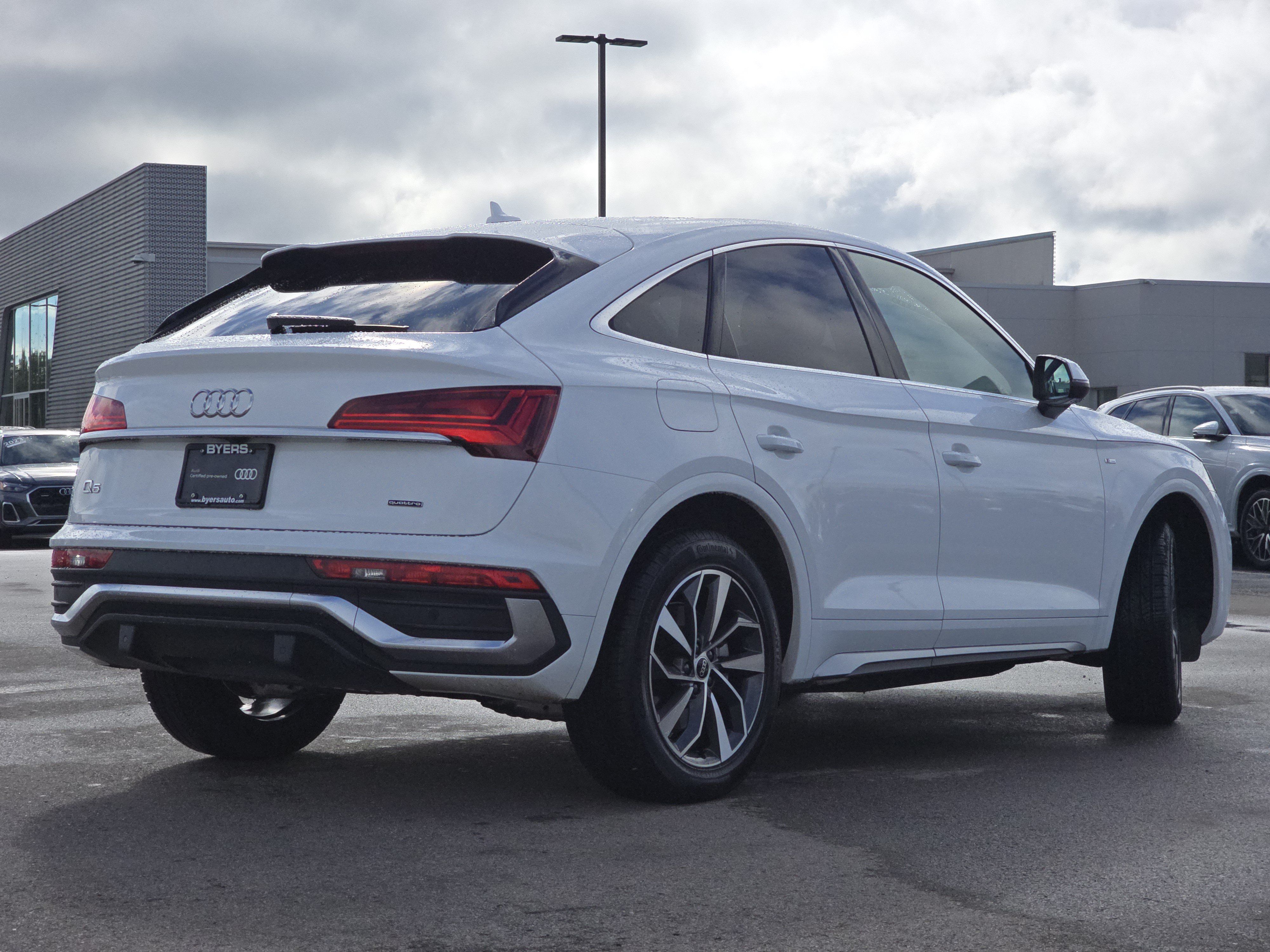 Certified 2022 Audi Q5 2.0T Premium Plus w/ Premium Plus Package AWD/4WD image 7