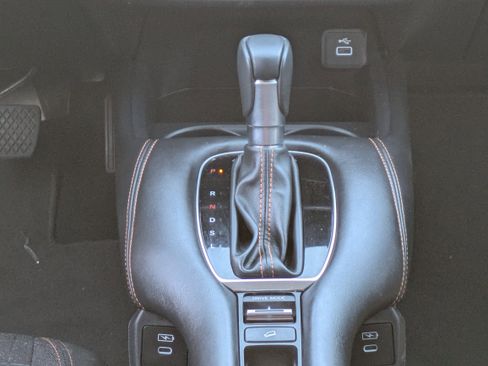 Used 2024 Honda HR-V Sport image 19