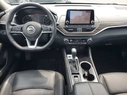 Used 2020 Nissan Altima 2.5 Platinum FWD image 28