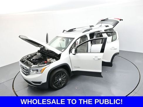 Used 2018 GMC Acadia SLT image 37