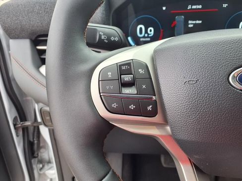 New 2026 Ford Explorer Active RWD image 21