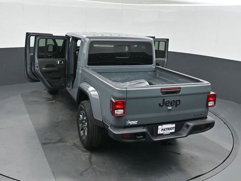 New 2026 Jeep Gladiator Sport AWD/4WD image 50