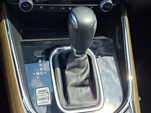Used 2021 MAZDA CX-9 Signature AWD/4WD image 16
