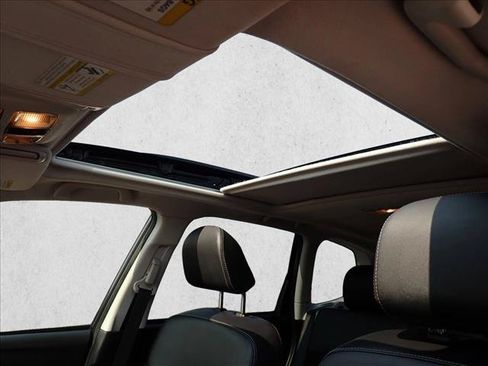 Used 2018 Subaru Forester 2.5i Premium AWD/4WD image 13
