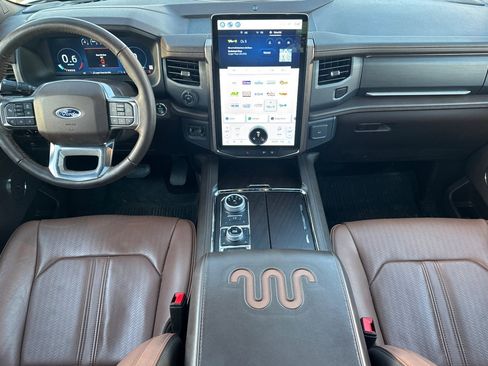 Used 2023 Ford Expedition King Ranch image 15