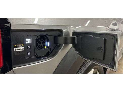 Used 2024 Kia EV9 Light Long Range image 14