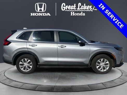 Used 2025 Honda CR-V LX image 5