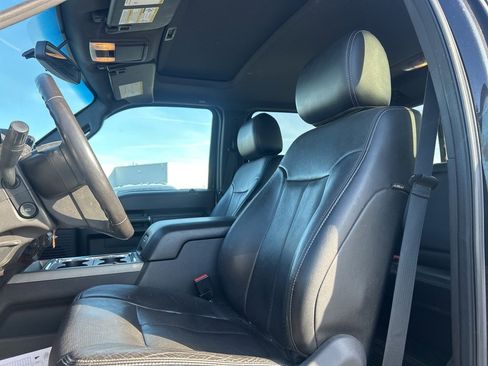 Used 2016 Ford F250 Lariat w/ Lariat Ultimate Package image 8